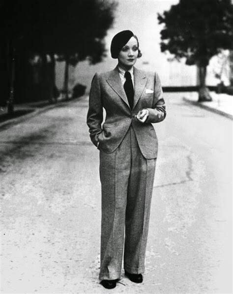 chanel pantaloni storia